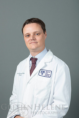 181012BWHPhysicianPortraitsPOR-272