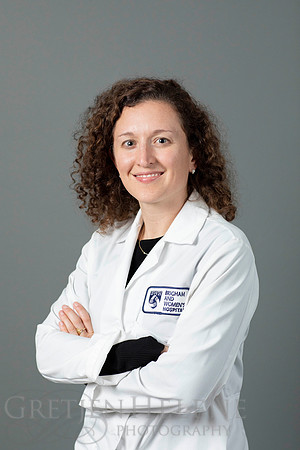 181012BWHPhysicianPortraitsPOR-489