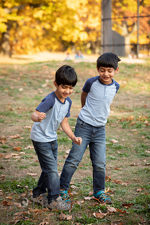 201107MukherjeeFamilyPOR-010
