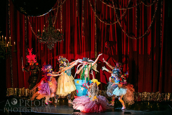 121011ARTLilyPER-0275