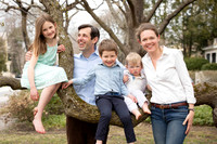 200405HenryFamilyCovidPOR-002