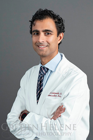 181017BWHPhysicianPortraitsPOR-368