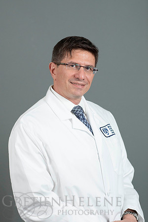181012BWHPhysicianPortraitsPOR-459