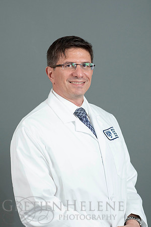 181012BWHPhysicianPortraitsPOR-458
