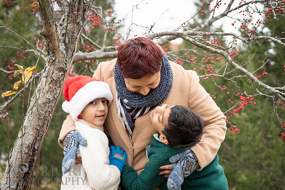 211218MukherjeeFamilyPOR-069