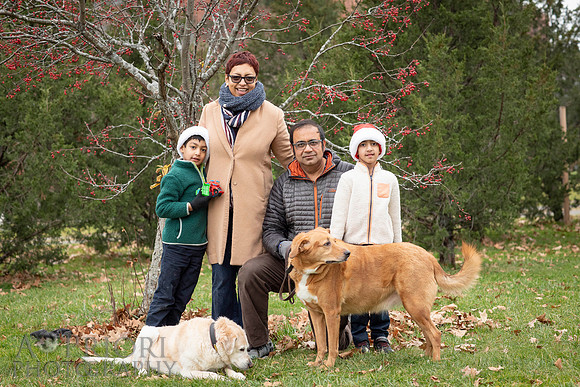 211218MukherjeeFamilyPOR-062