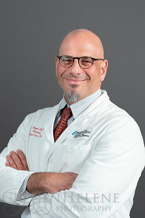 181017BWHPhysicianPortraitsPOR-136