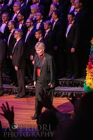 191221GMCSuperGayXMasPER-095