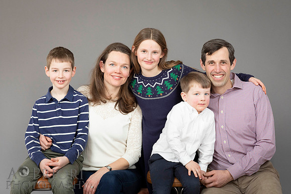 230212TurnbullFamilyPOR-083