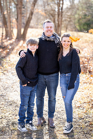 241124FinneganFamilyPOR-171