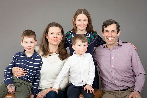 230212TurnbullFamilyPOR-080