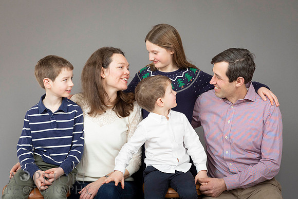 230212TurnbullFamilyPOR-084