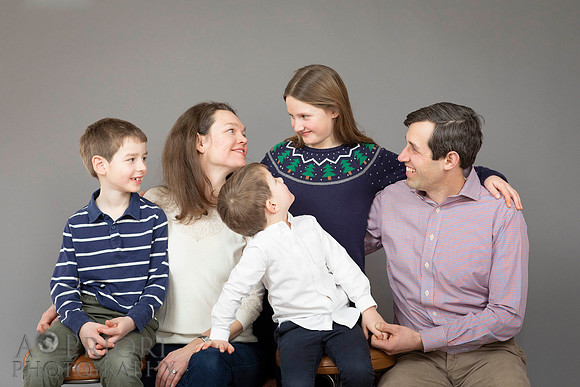 230212TurnbullFamilyPOR-085