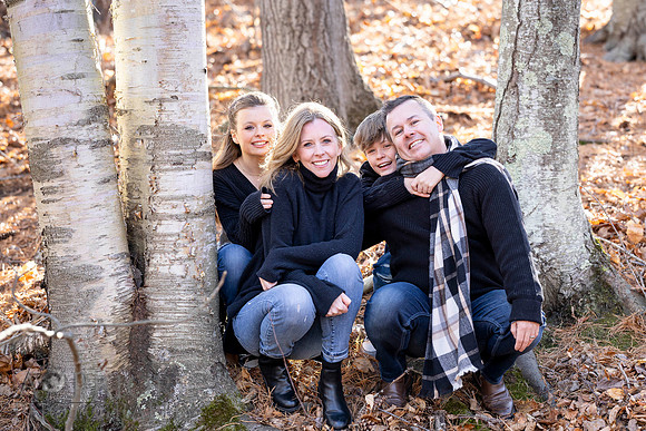 241124FinneganFamilyPOR-068