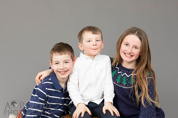 230212TurnbullFamilyPOR-109