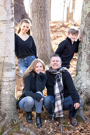 241124FinneganFamilyPOR-059