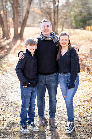 241124FinneganFamilyPOR-172