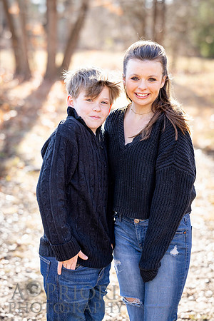 241124FinneganFamilyPOR-121