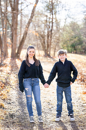 241124FinneganFamilyPOR-106