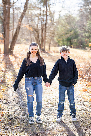 241124FinneganFamilyPOR-097