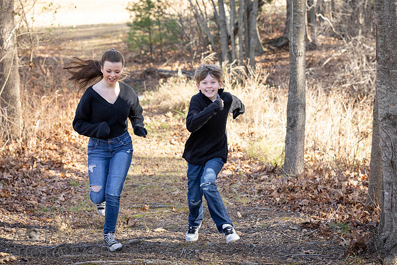 241124FinneganFamilyPOR-002