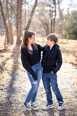 241124FinneganFamilyPOR-112