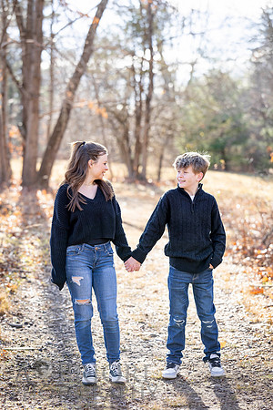 241124FinneganFamilyPOR-101