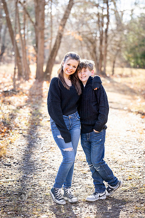 241124FinneganFamilyPOR-110