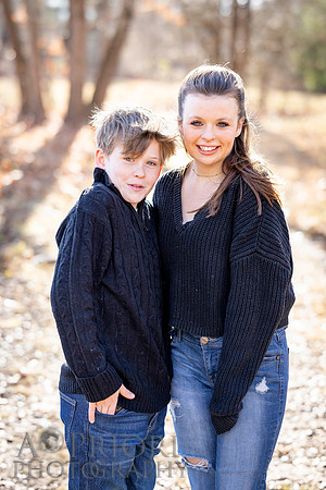 241124FinneganFamilyPOR-120