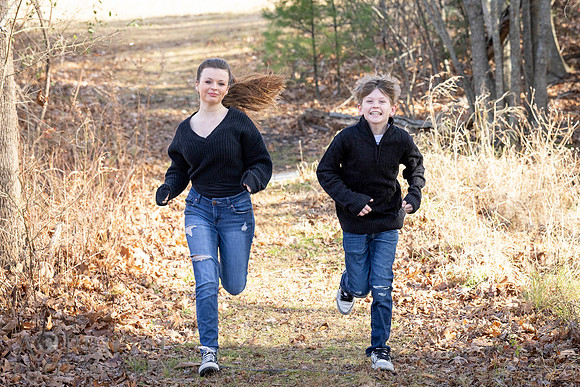 241124FinneganFamilyPOR-001