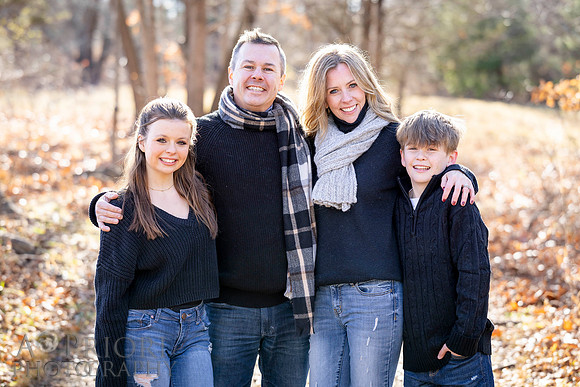 241124FinneganFamilyPOR-145