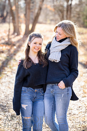 241124FinneganFamilyPOR-156