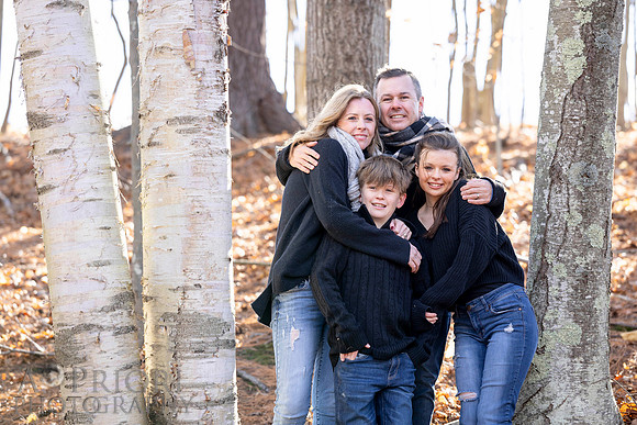 241124FinneganFamilyPOR-052