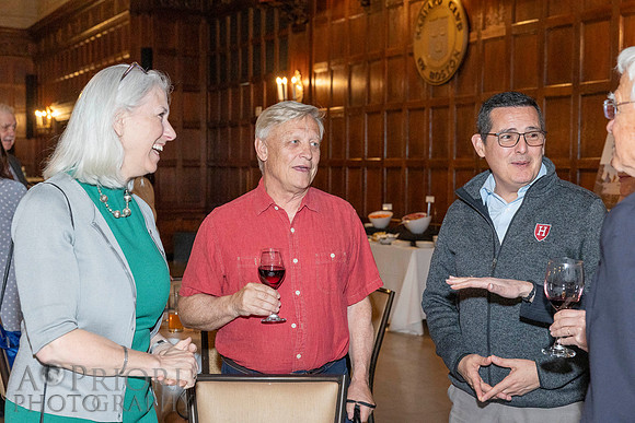 240621BCHIntlHealthEduDinnerGrpPortEVT-023