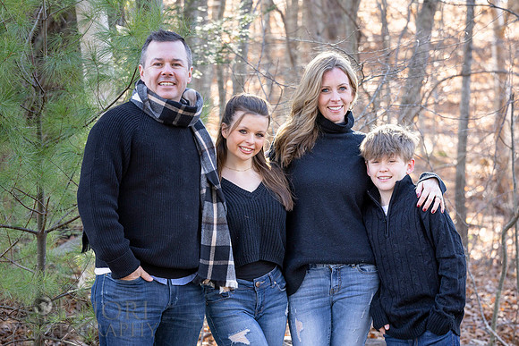 241124FinneganFamilyPOR-008
