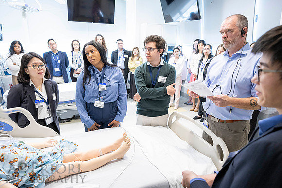 241024BCHIntelHealthEduSimulationEVT-008